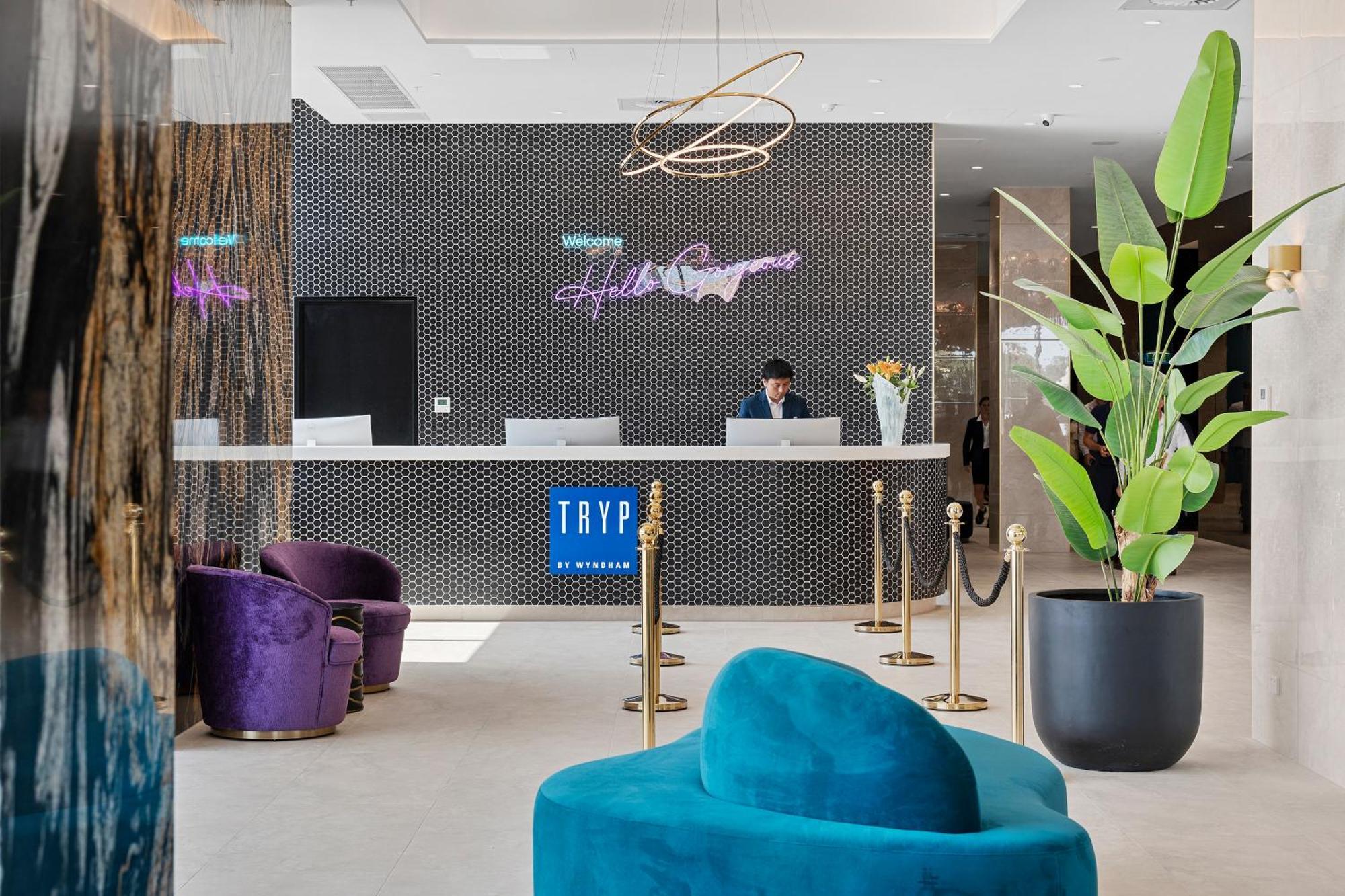 Tryp By Wyndham Southport Gold Coast Hotel Apartments Exterior photo