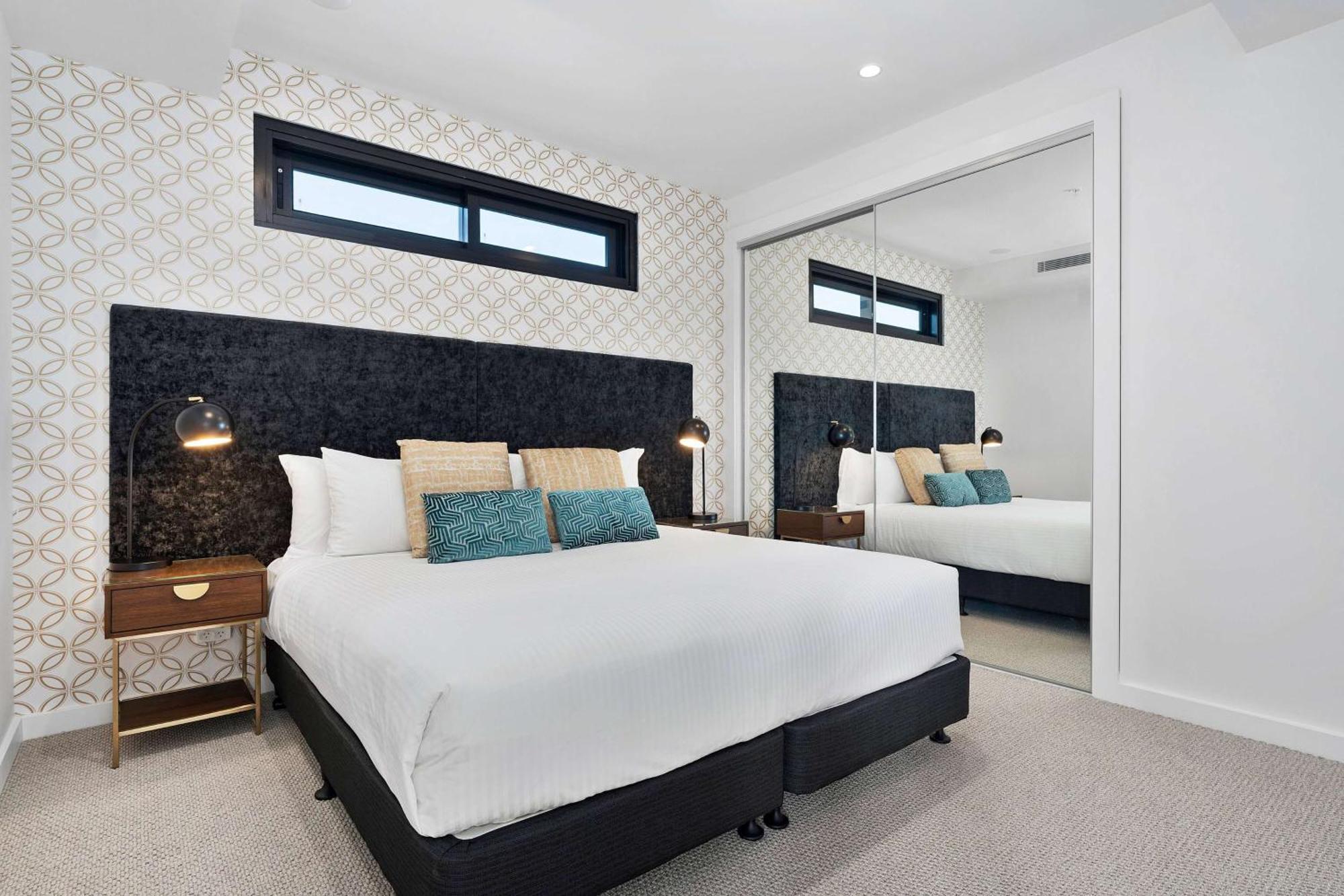 Tryp By Wyndham Southport Gold Coast Hotel Apartments Exterior photo