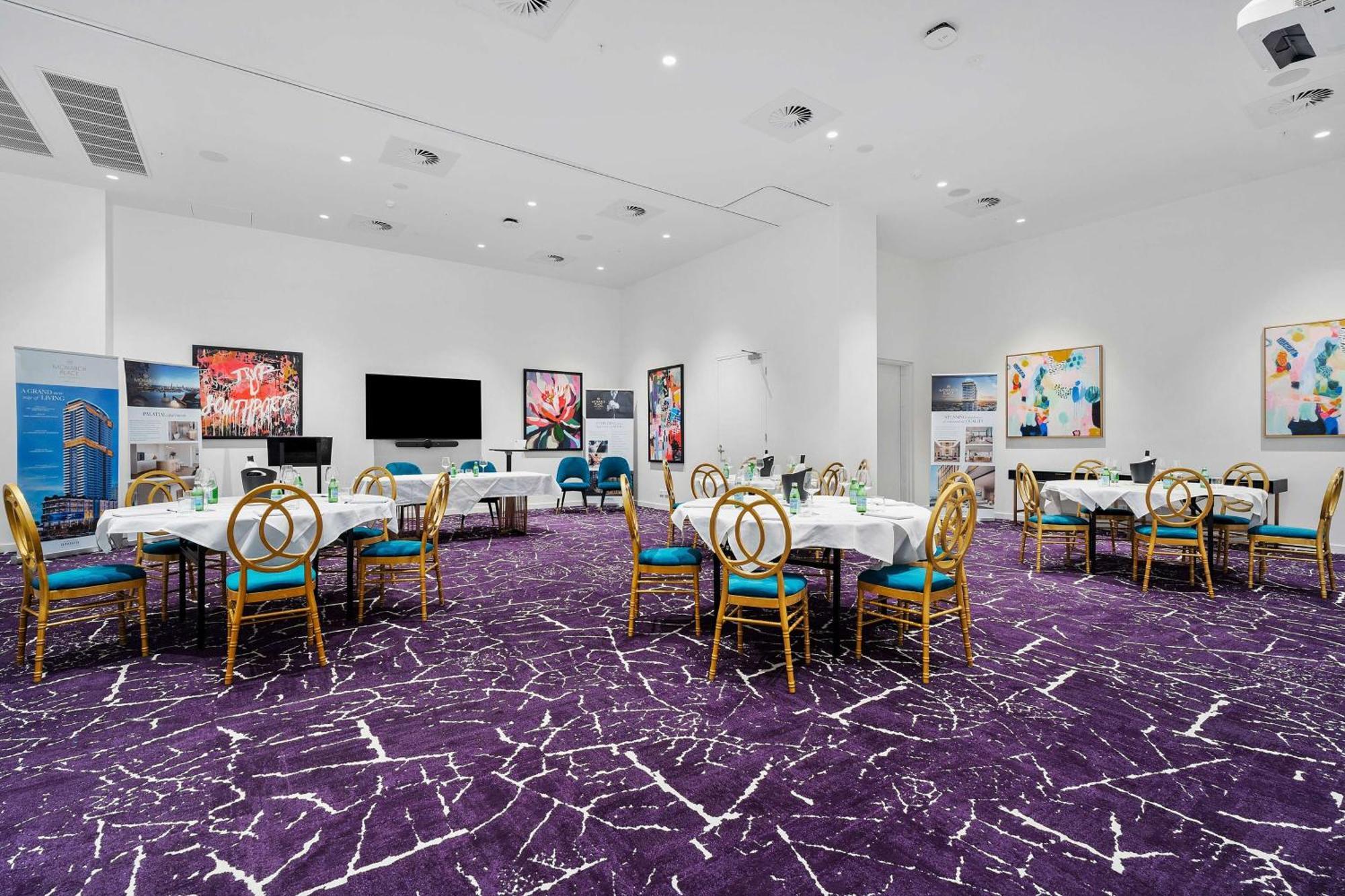 Tryp By Wyndham Southport Gold Coast Hotel Apartments Exterior photo