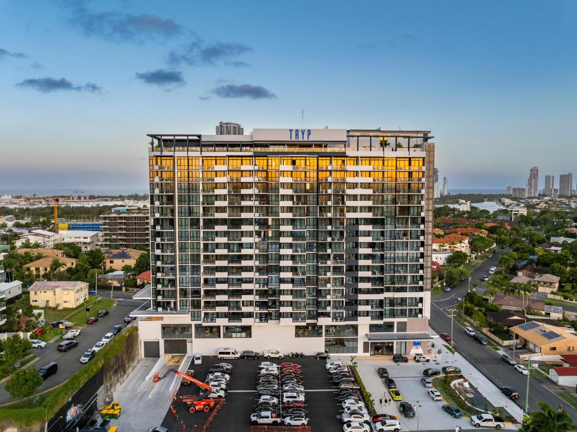 Tryp By Wyndham Southport Gold Coast Hotel Apartments Exterior photo